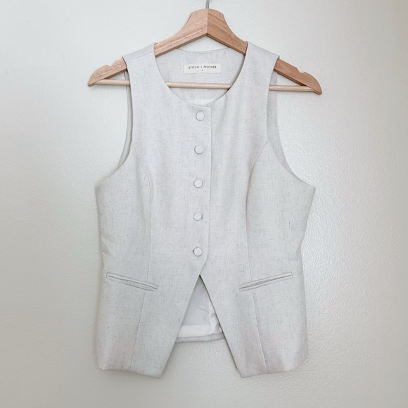 Stitch & Feather Button Down Vest 🕊️ - Picture 3 of 6